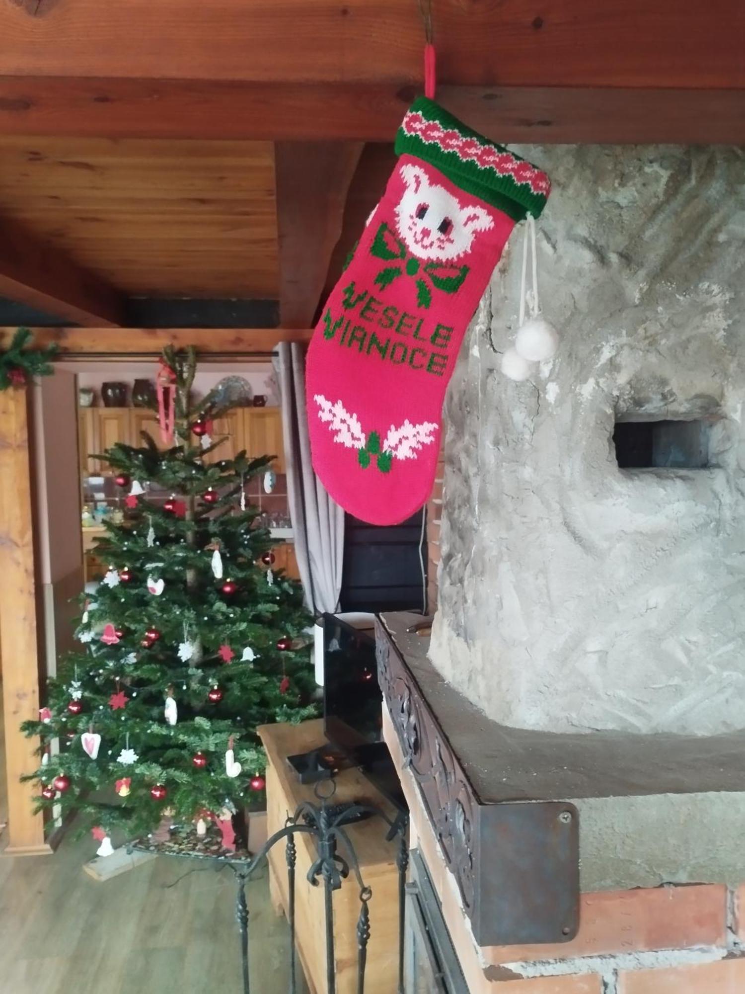 Ferienwohnung Drevenica U Holtana Oscadnica Exterior foto